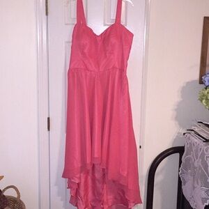 Elegant Pink Sleeveless Dress